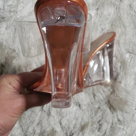 ALDO Brand new platforms size 6 1/2 - Picture 3 of 4